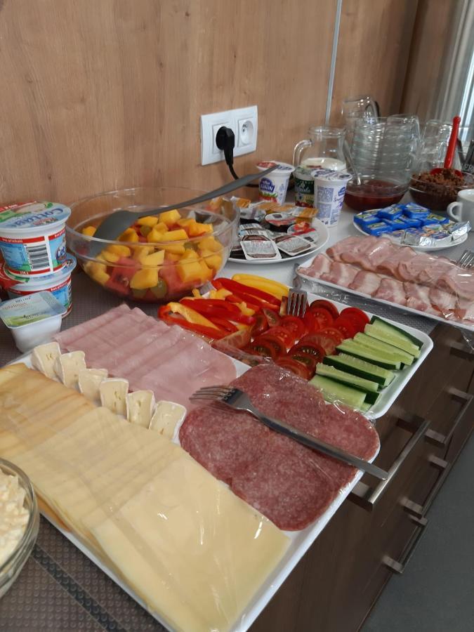 Penzion U Bustiku Sardice Buitenkant foto